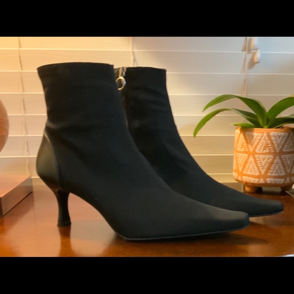 Black Donald J. Pliner Booties - Picture 3 of 10